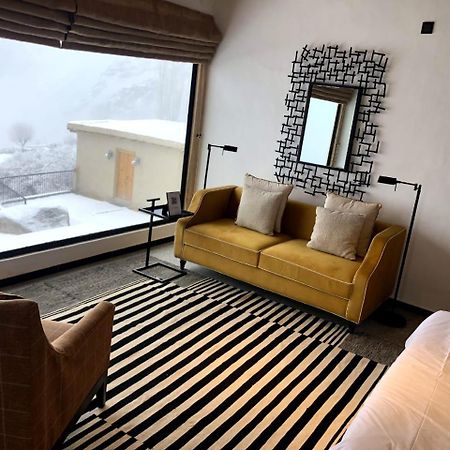 Broq Hotel Skardu Exterior photo