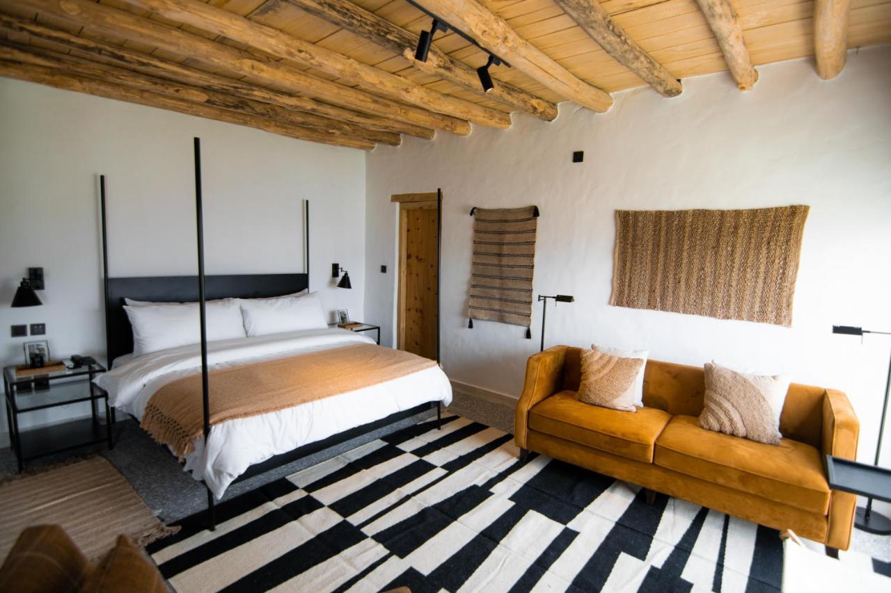 Broq Hotel Skardu Exterior photo