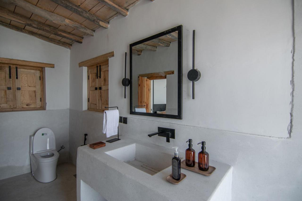 Broq Hotel Skardu Exterior photo