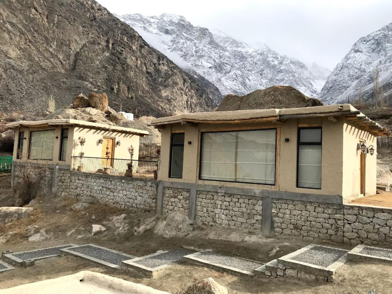 Broq Hotel Skardu Exterior photo