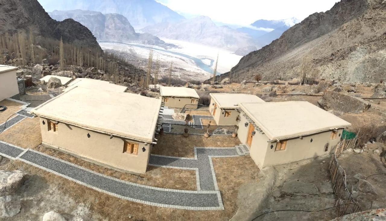 Broq Hotel Skardu Exterior photo